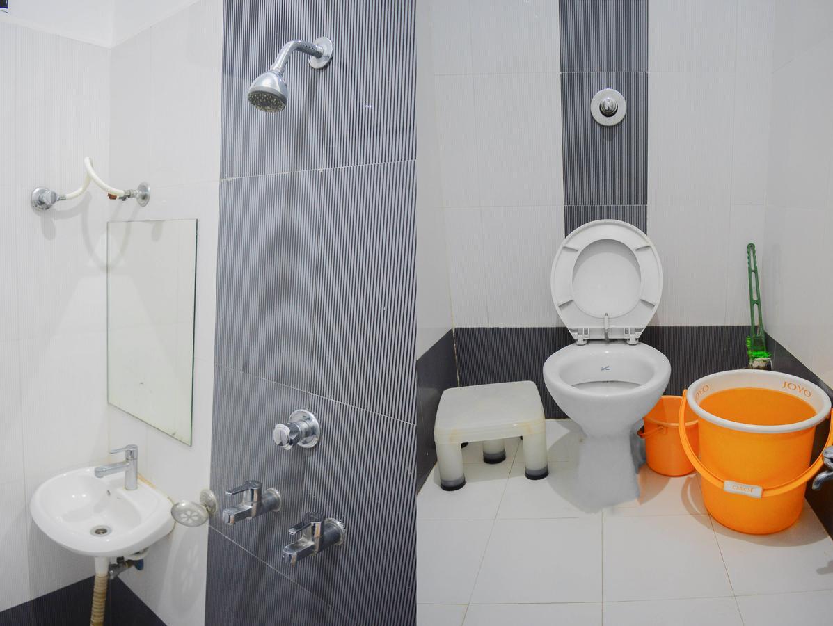 โรงแรมรอยัล พาเลซ อุจเจน ภายนอก รูปภาพ